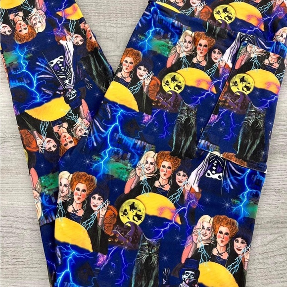 Pants & Jumpsuits Sanderson Sisters Pocus Custom Pocket Leggings